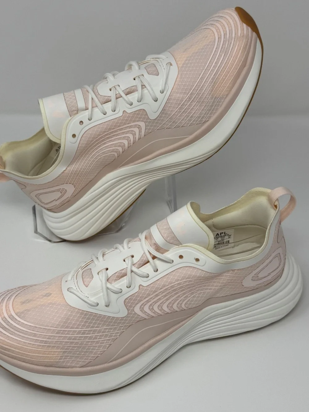 APL Athletic Propulsion Labs Women's Streamline Running Shoes Creme Ivory Light
